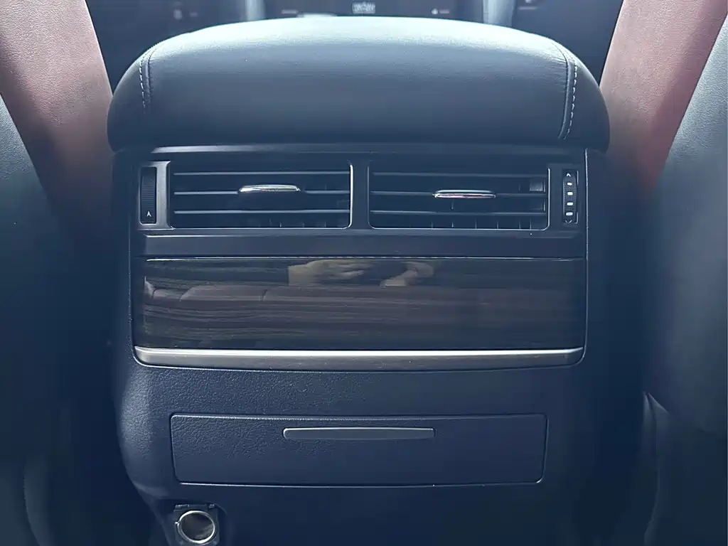 Lexus LX 2020 — фото 19