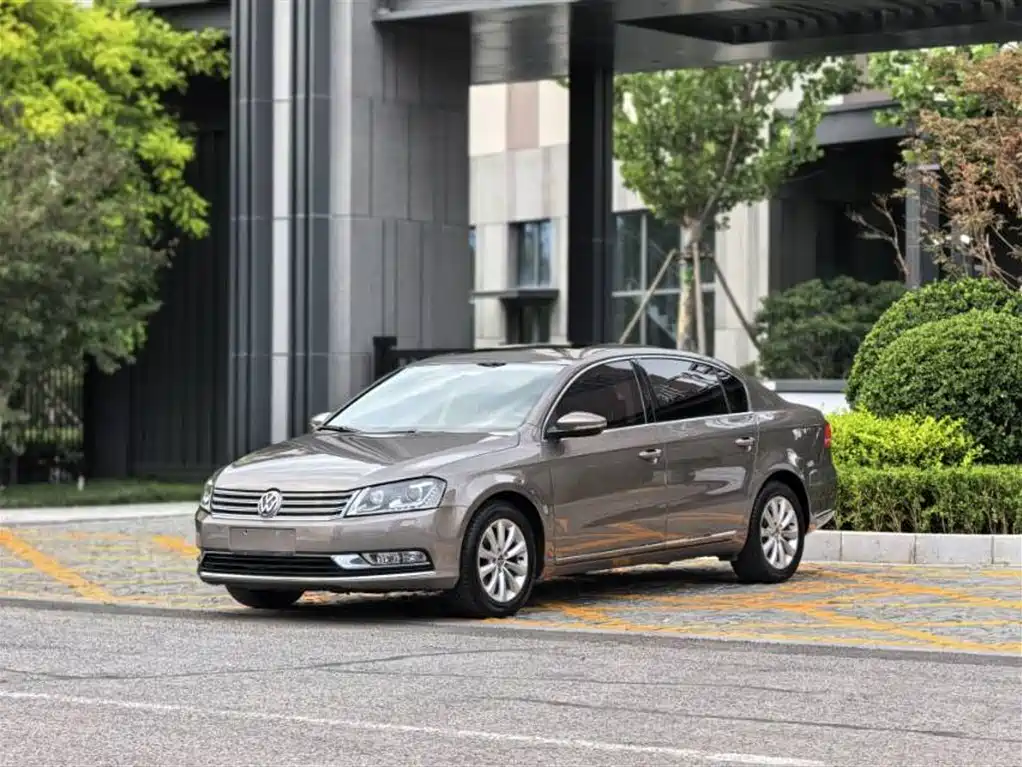 Volkswagen Magotan 2014