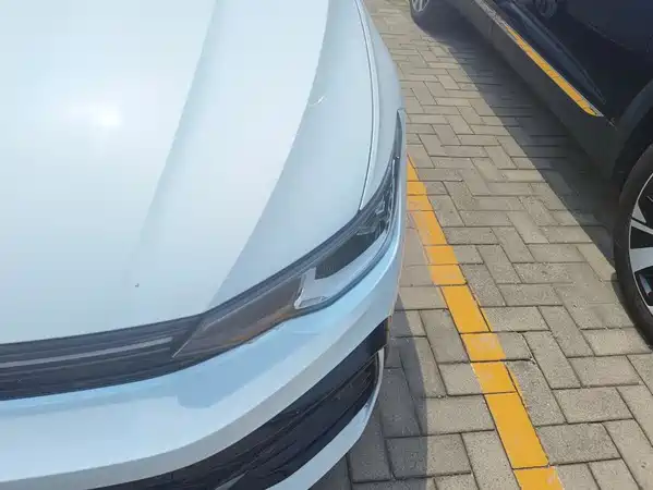 Volkswagen Golf 2024