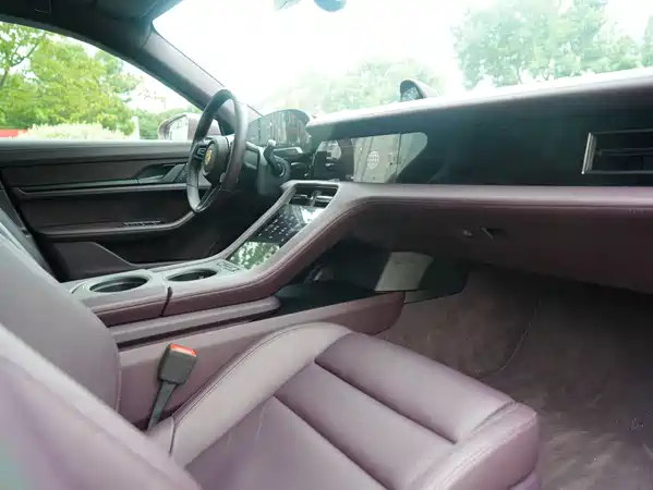 Porsche Taycan 2022