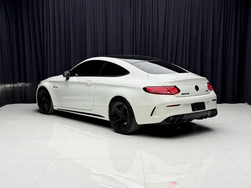 Mercedes-Benz C-Class AMG 2021 — фото 4