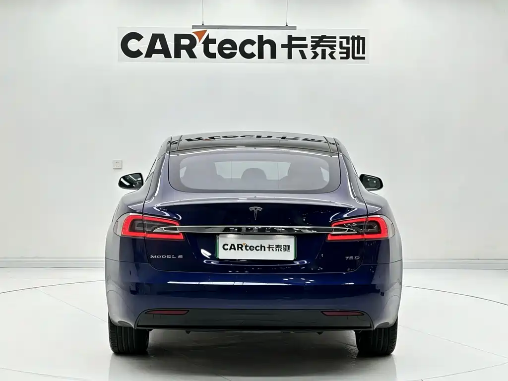 Tesla Model S 2018 — фото 7