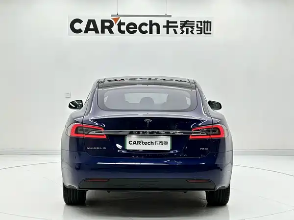 Tesla Model S 2017