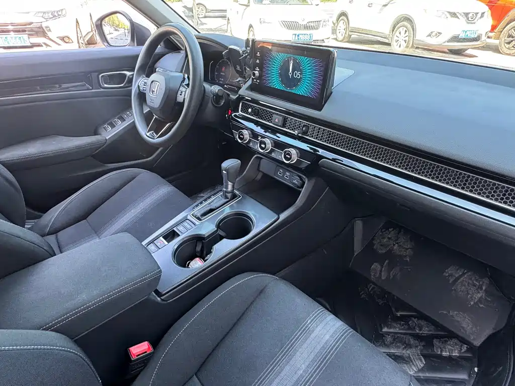 Honda Civic 2023 — фото 15