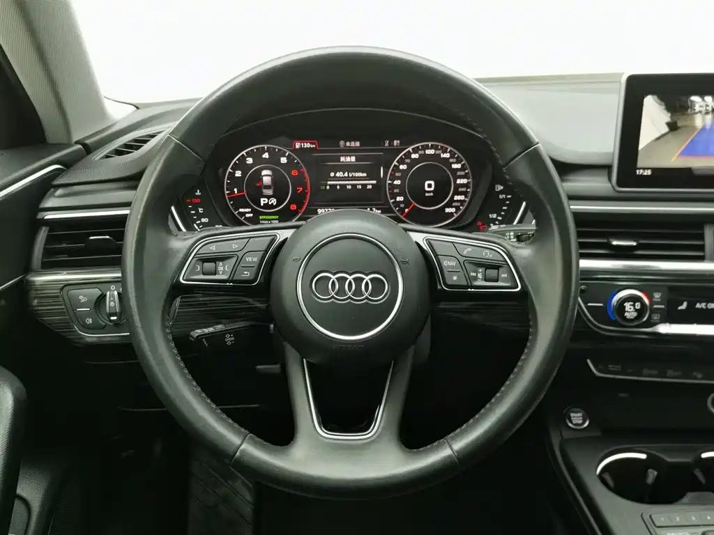 Audi A4L 2020 — фото 11