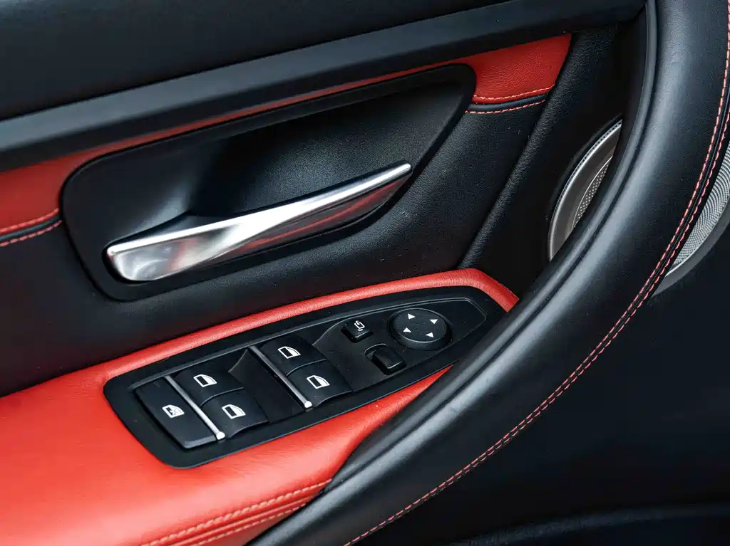 BMW M3 2019 — фото 18