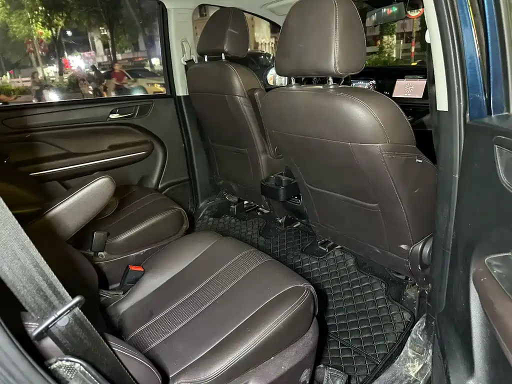 GAC Motor Trumpchi M6 2019 — фото 3