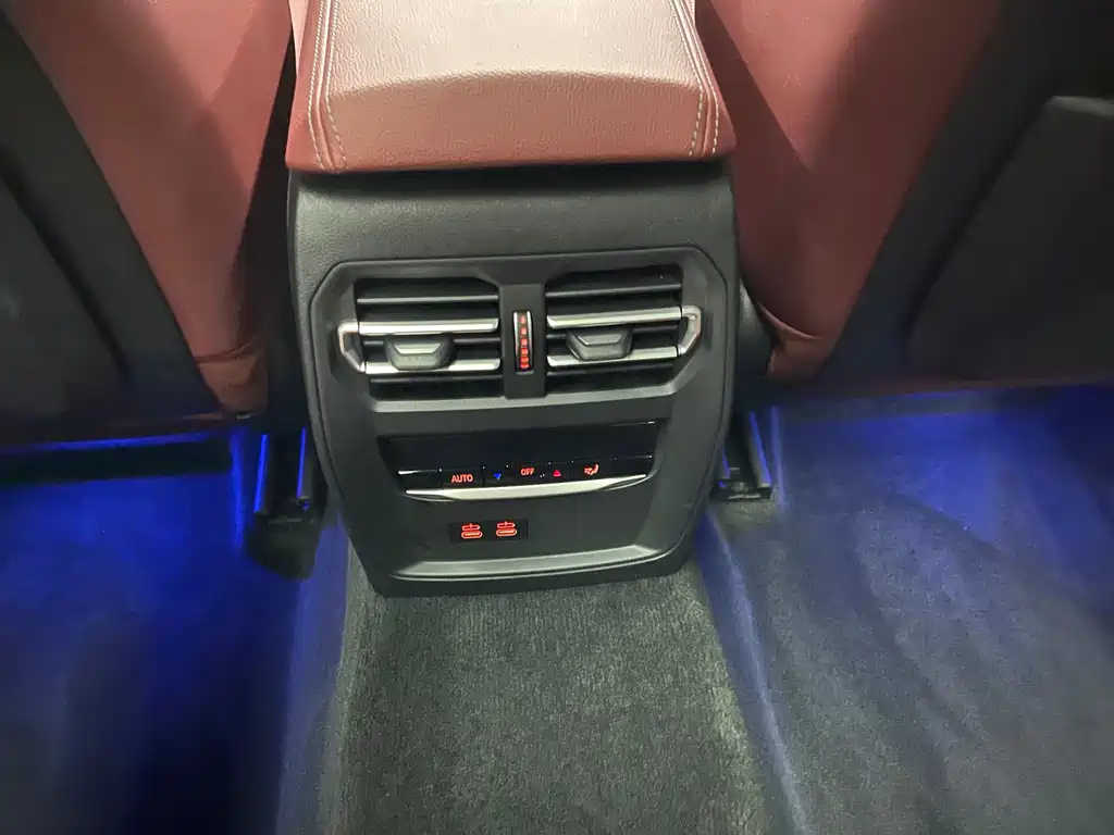 BMW 3 Series 2022 — фото 15