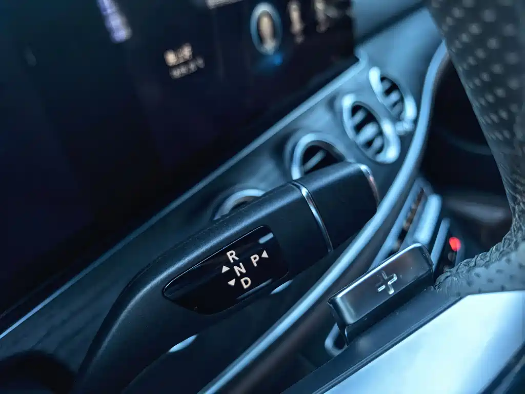 Mercedes-Benz E-Class 2021 — фото 9