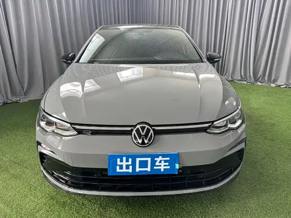 Volkswagen Golf 2023