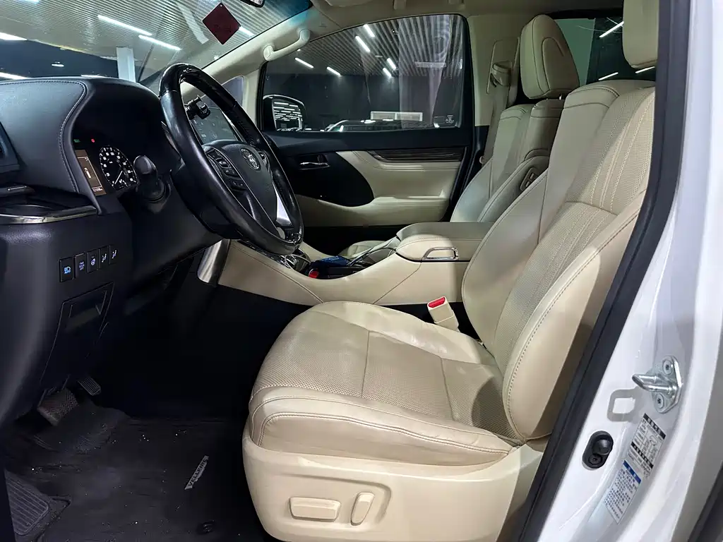 Toyota Vellfire 2020 — фото 4