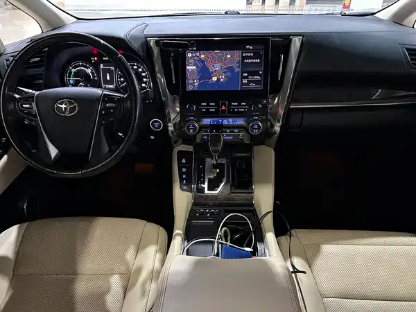 Toyota Vellfire 2020