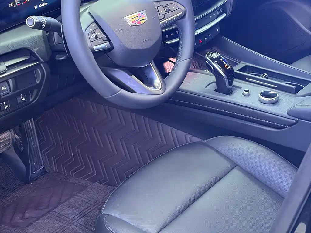 Cadillac CT5 2025 — фото 20