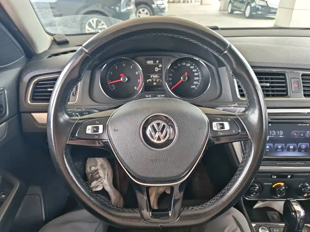Volkswagen Gran Lavida 2019 — фото 11