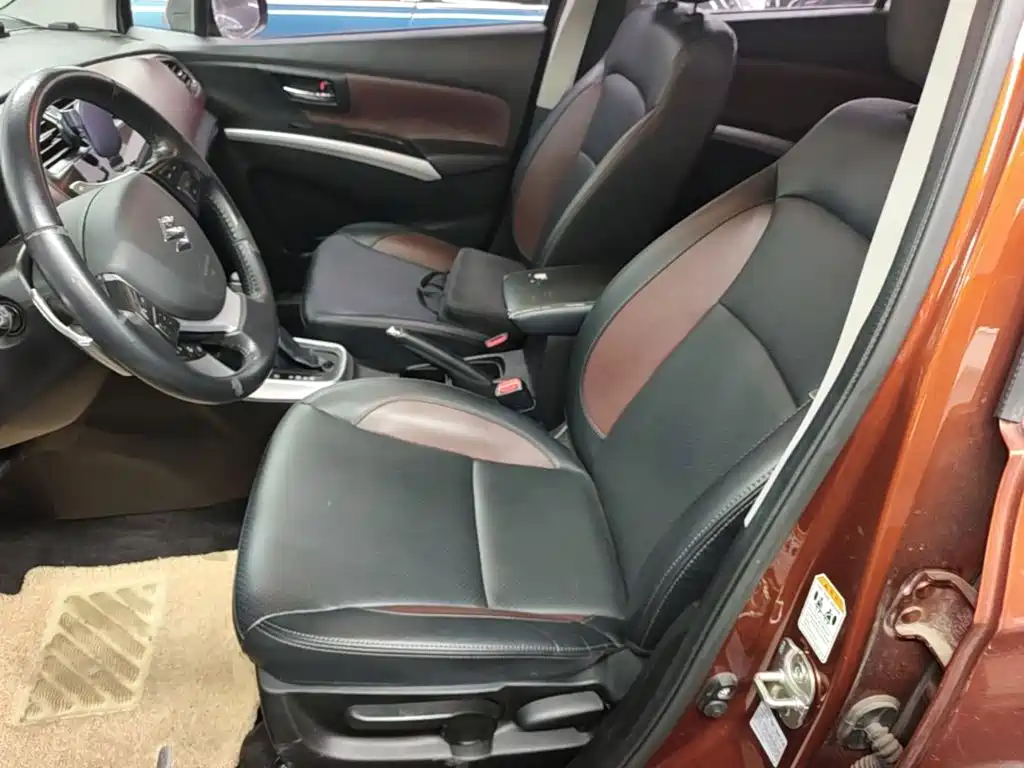 Suzuki Vitara 2018 — фото 15