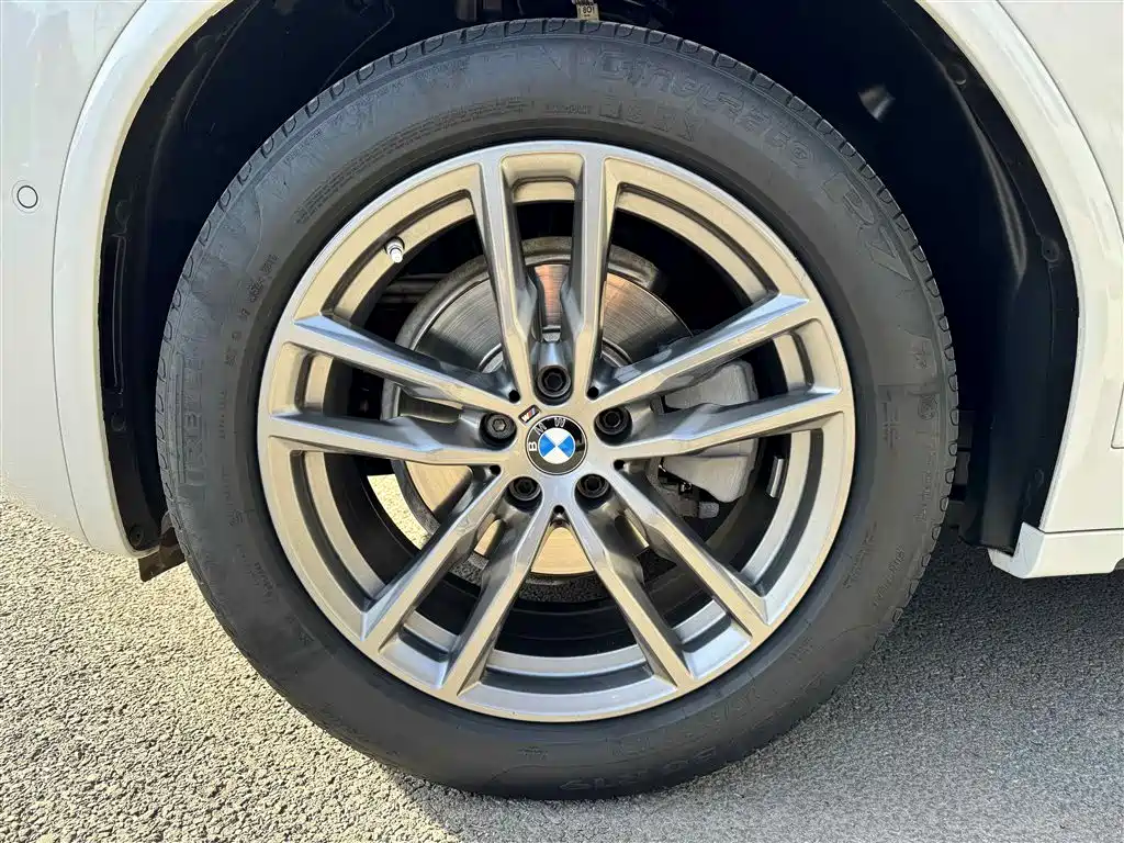 BMW X3 2019 — фото 11