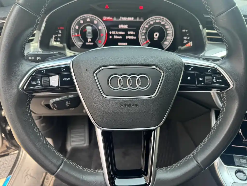 Audi A6L 2021 — фото 12