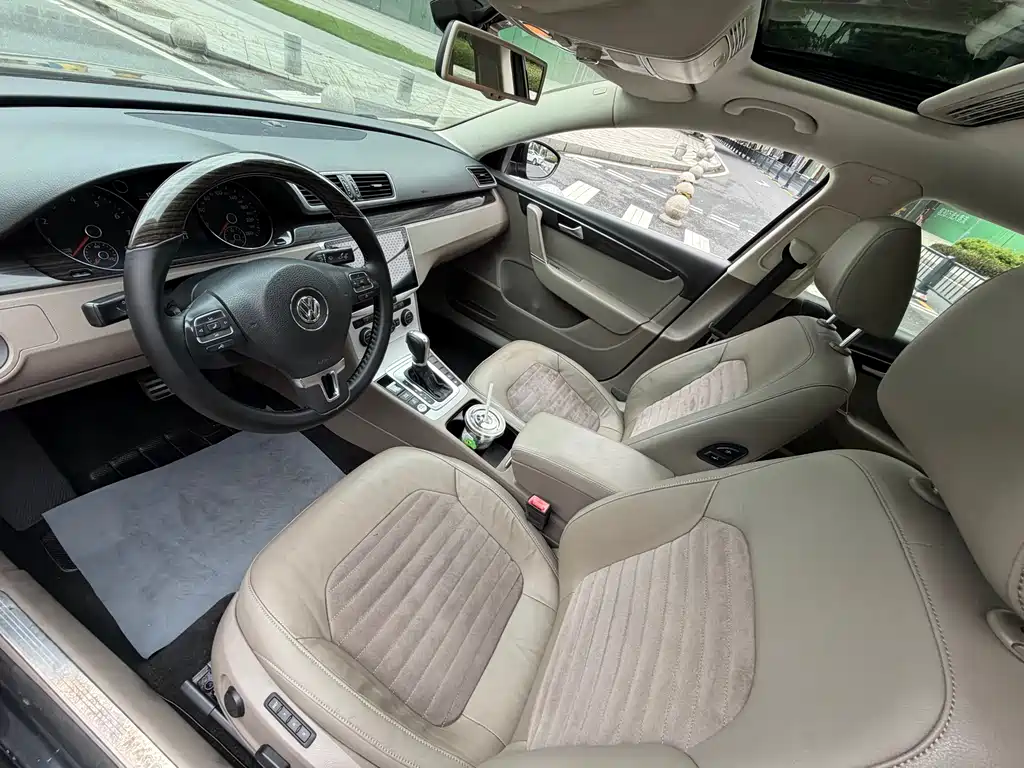 Volkswagen Magotan 2014