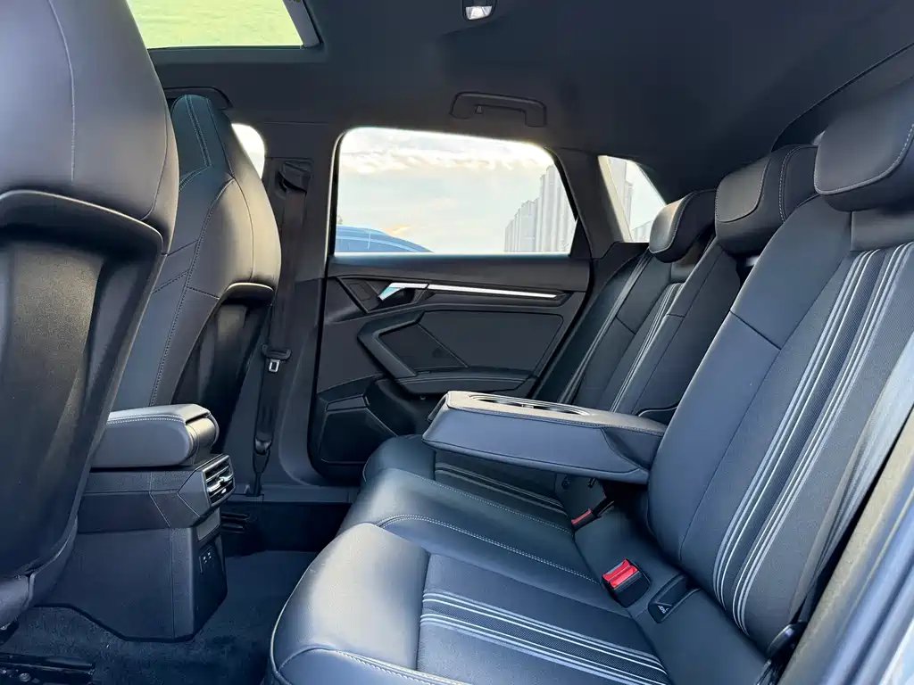 Audi A3 2022 — фото 19