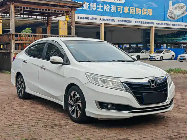 Honda Crider 2016