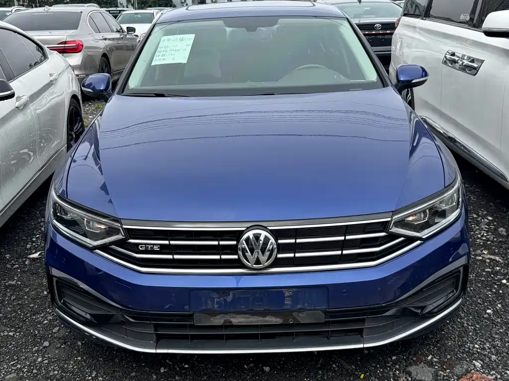 Volkswagen Magotan GTE PHEV 2021 — фото 7