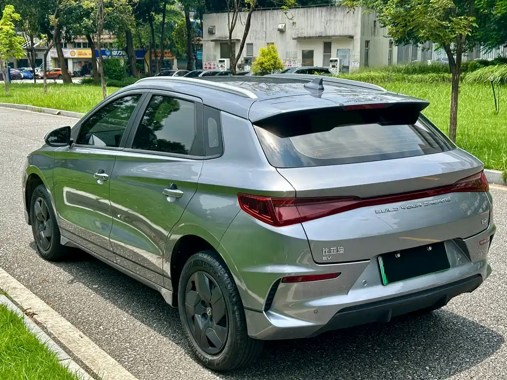 BYD e2 2023