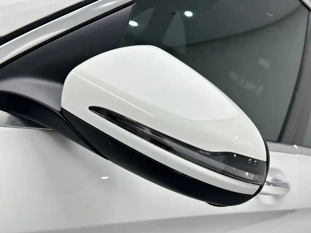 Mercedes-Benz GLC 2022 — фото 24