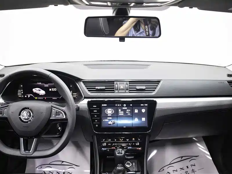 Skoda Superb 2024 — фото 14