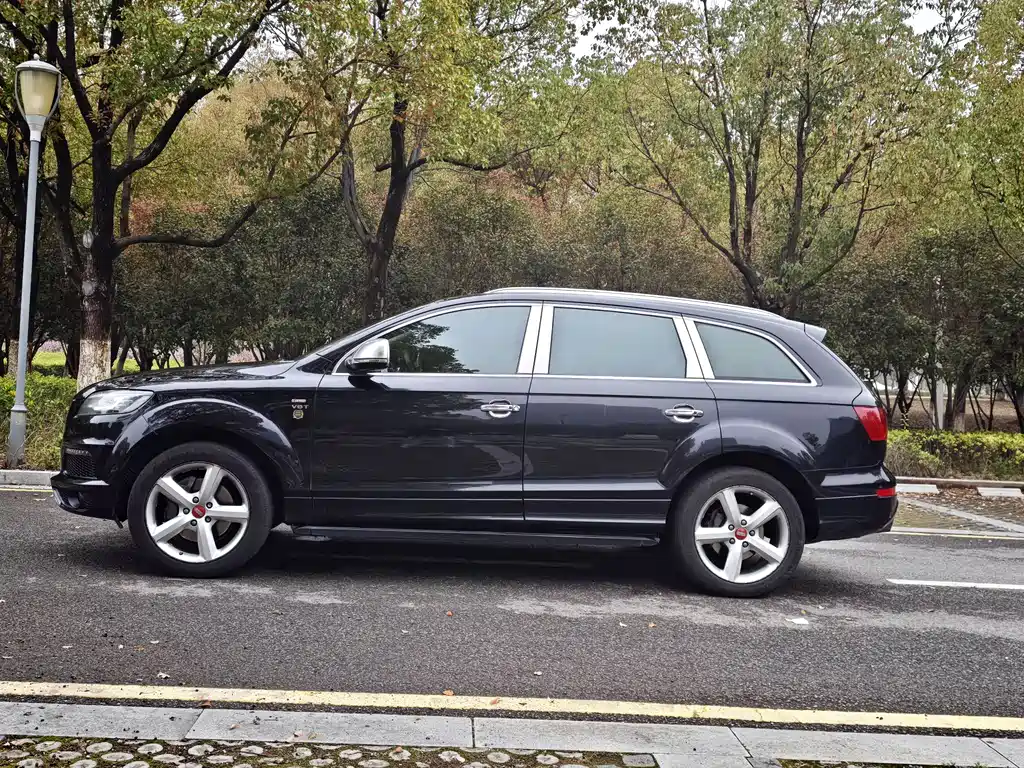 Audi Q7 2014 — фото 5