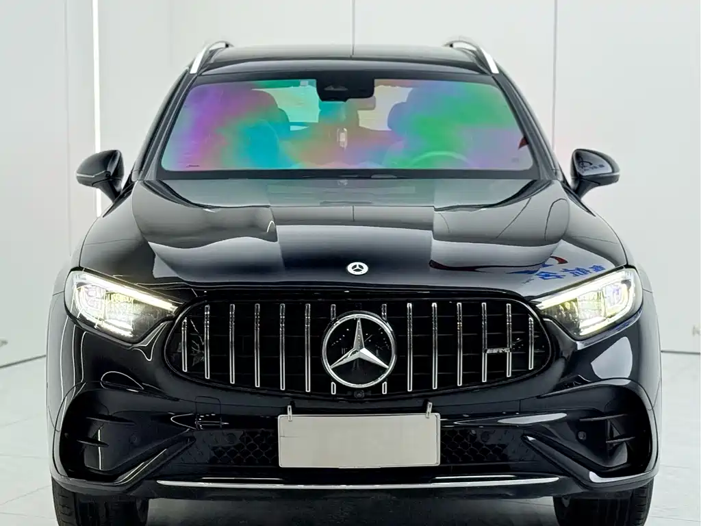 Mercedes-Benz GLC 2025