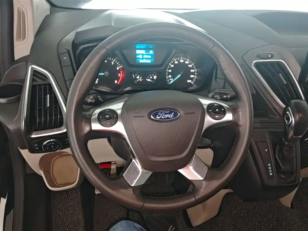 Ford Tourneo 2020 — фото 11