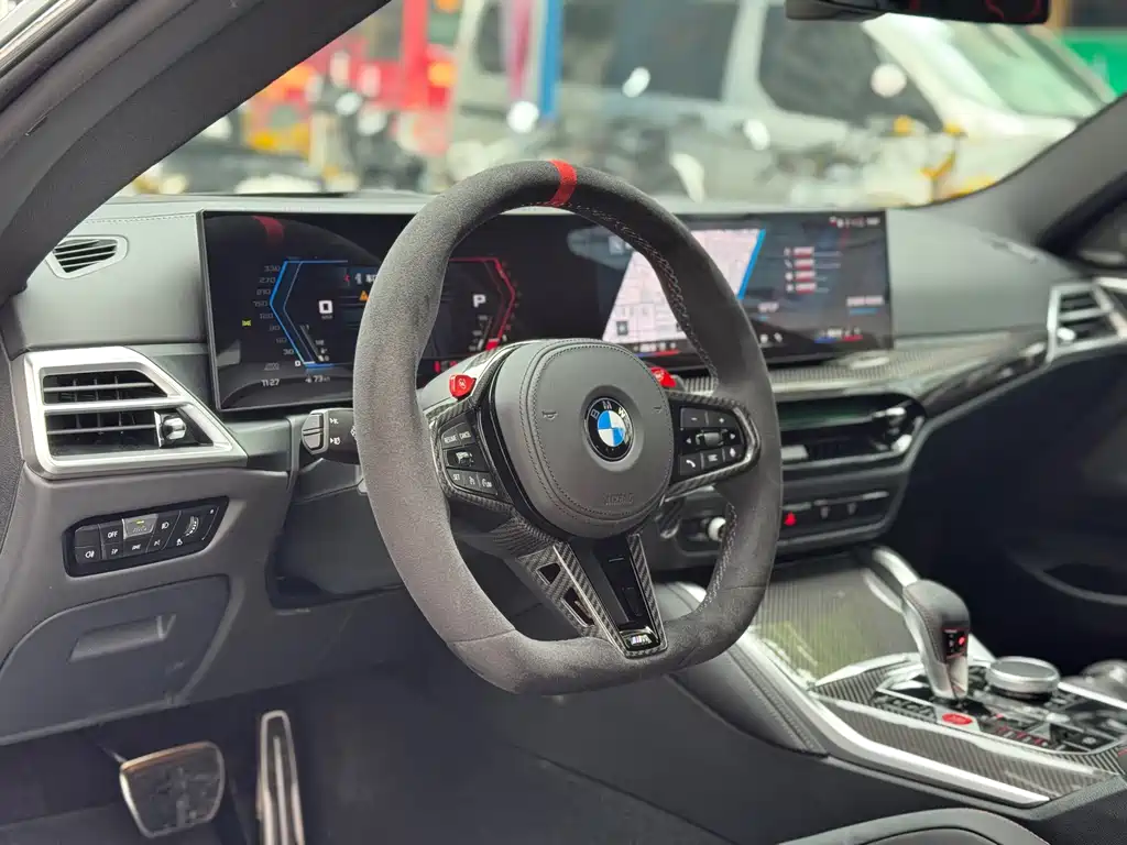 BMW M4 2025 — фото 14