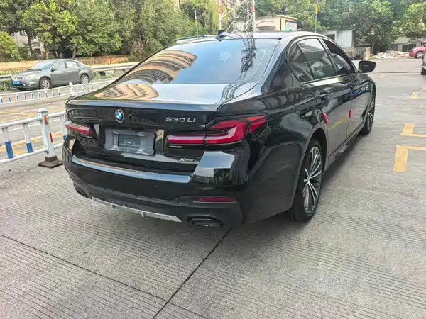 BMW 5 Series 2023