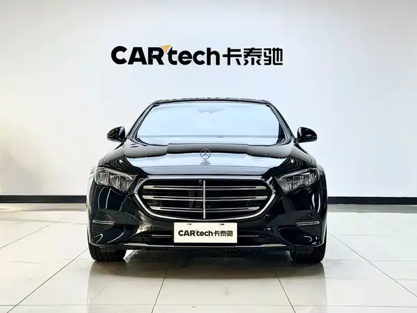 Mercedes-Benz E-Class 2024