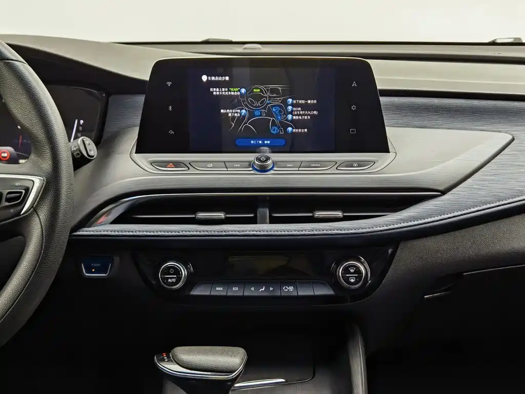 Buick Velite 6 2019 — фото 12