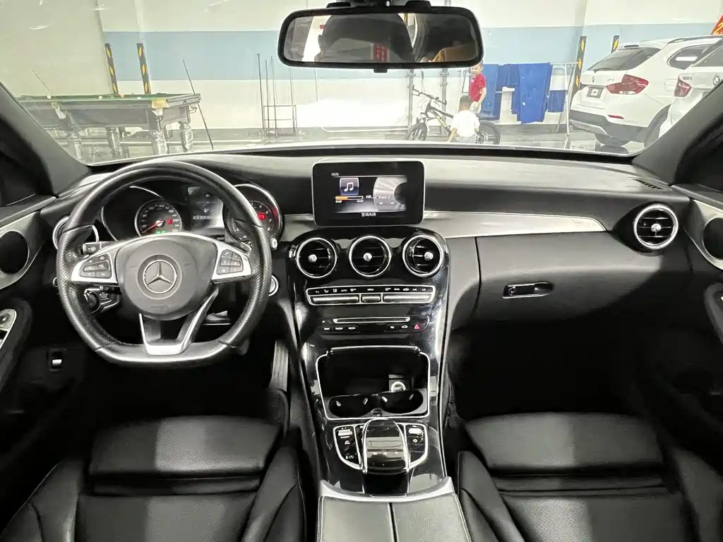 Mercedes-Benz C-Class 2016