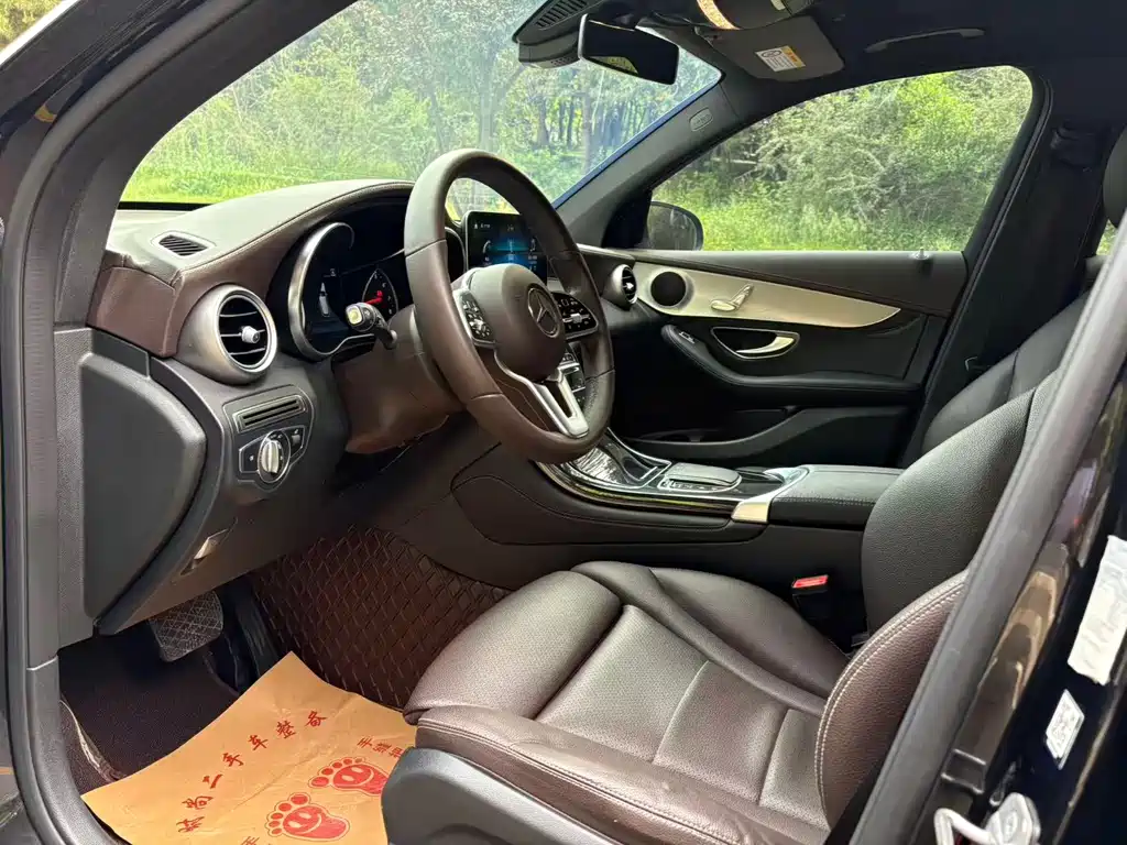 Mercedes-Benz GLC 2020