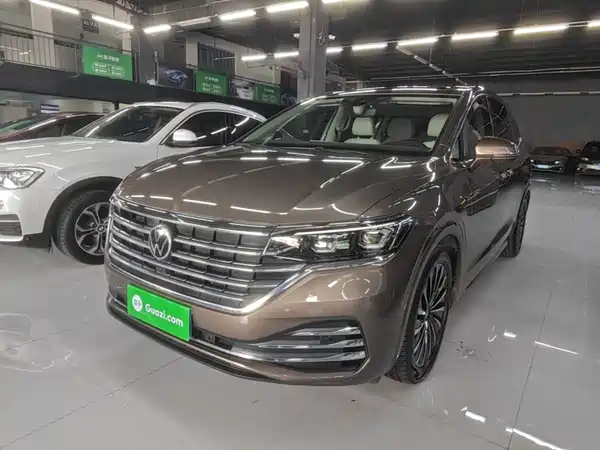 Volkswagen Viloran 2020