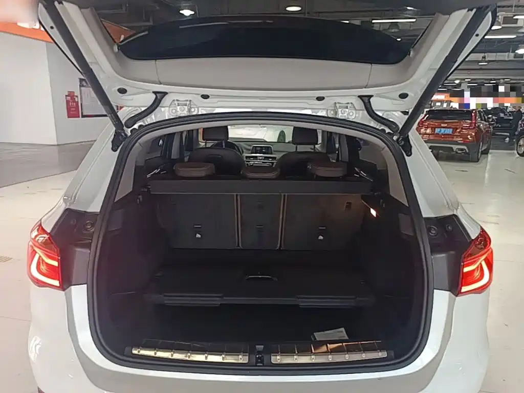 BMW X1 2019 — фото 19