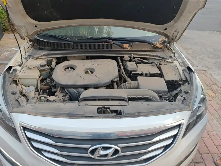 Hyundai Mistra 2015 — фото 10