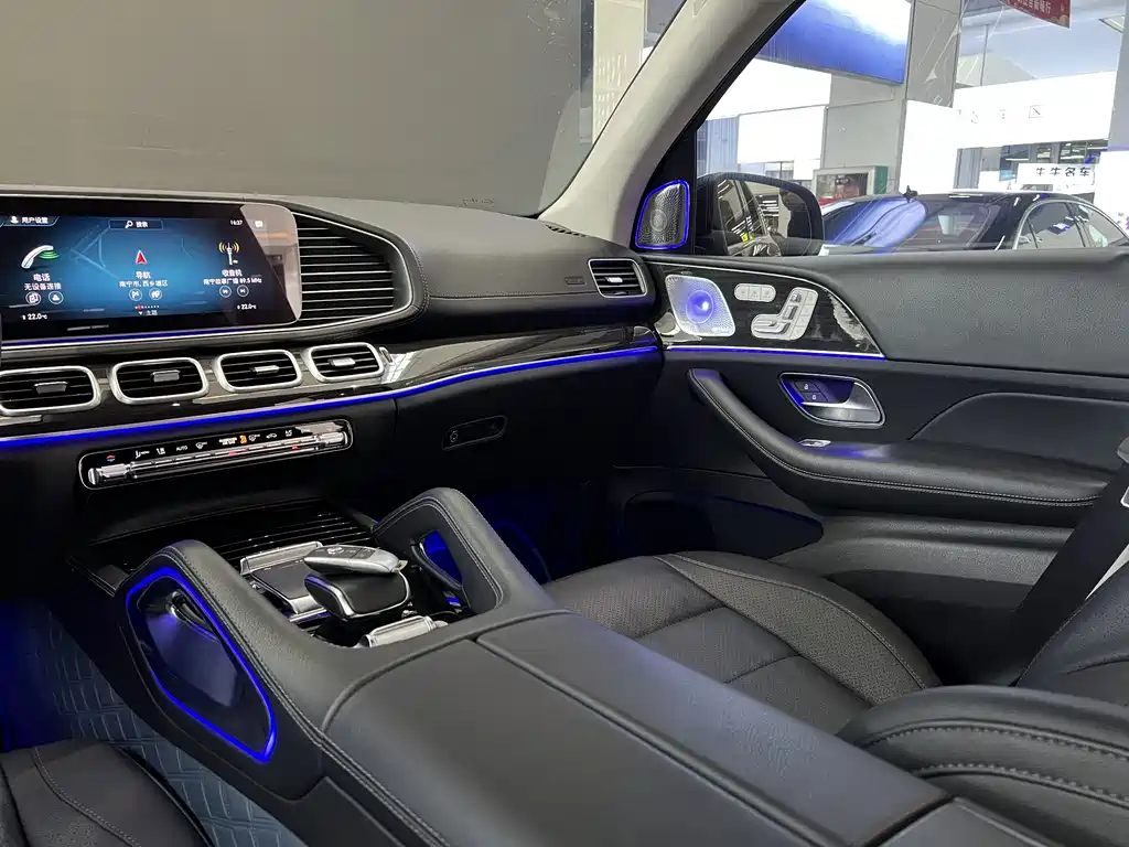 Mercedes-Benz GLS 2021 — фото 17