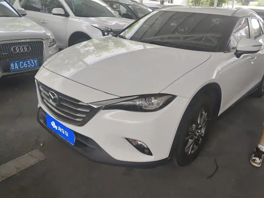 Mazda CX-4 2017 — фото 1