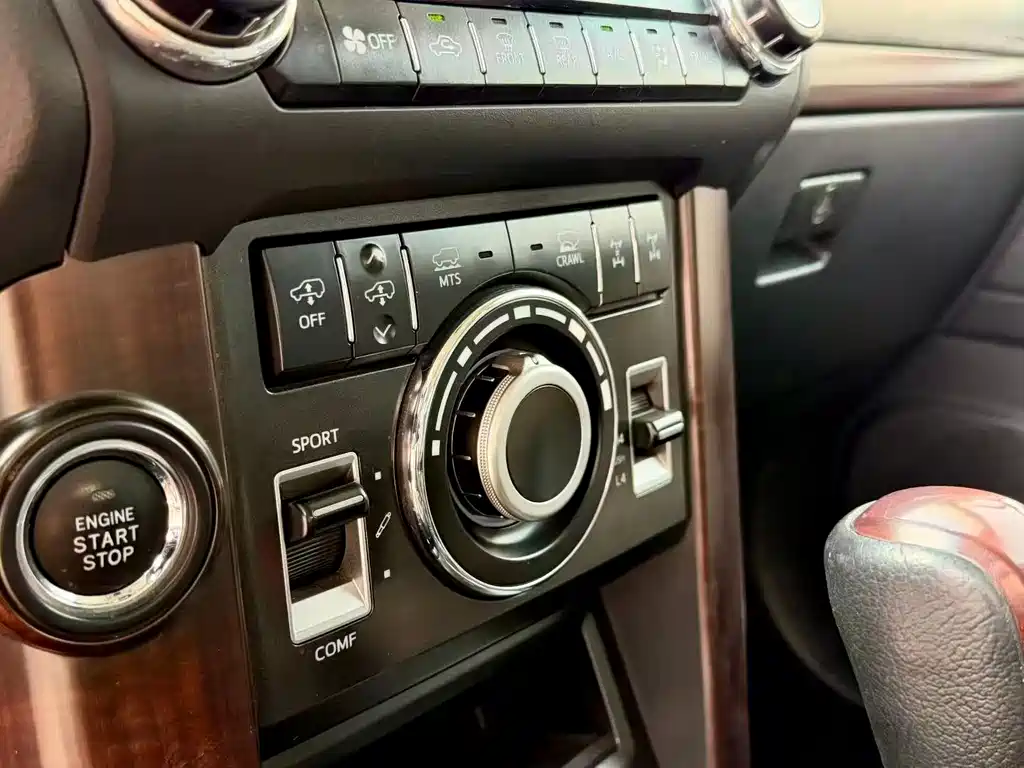 Toyota Prado 2017 — фото 5