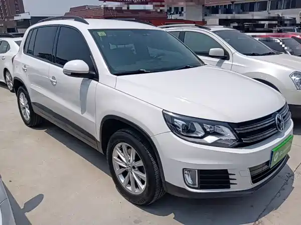 Volkswagen Tiguan 2015