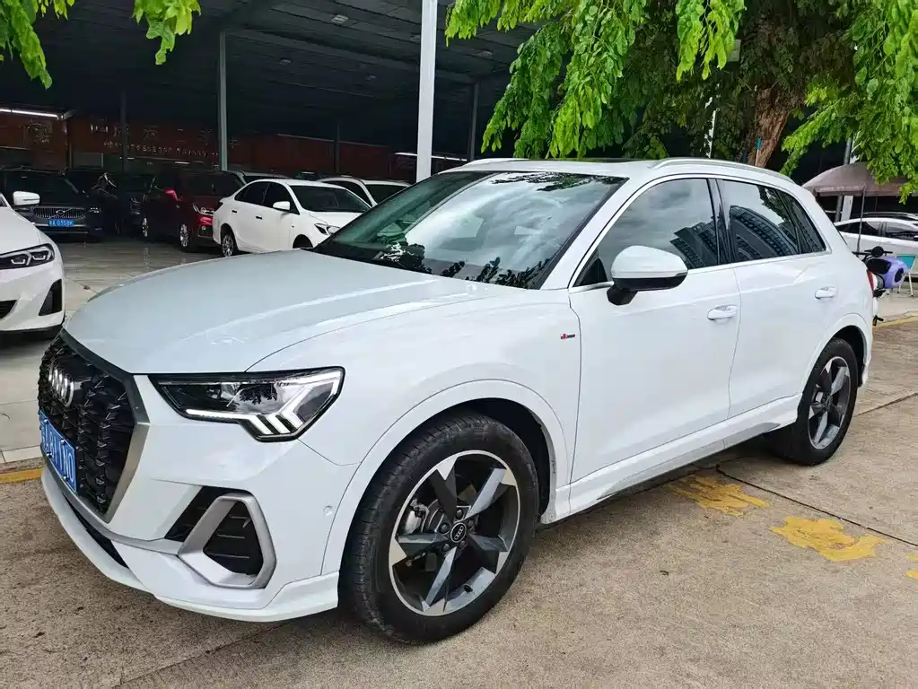 Audi Q3 2023