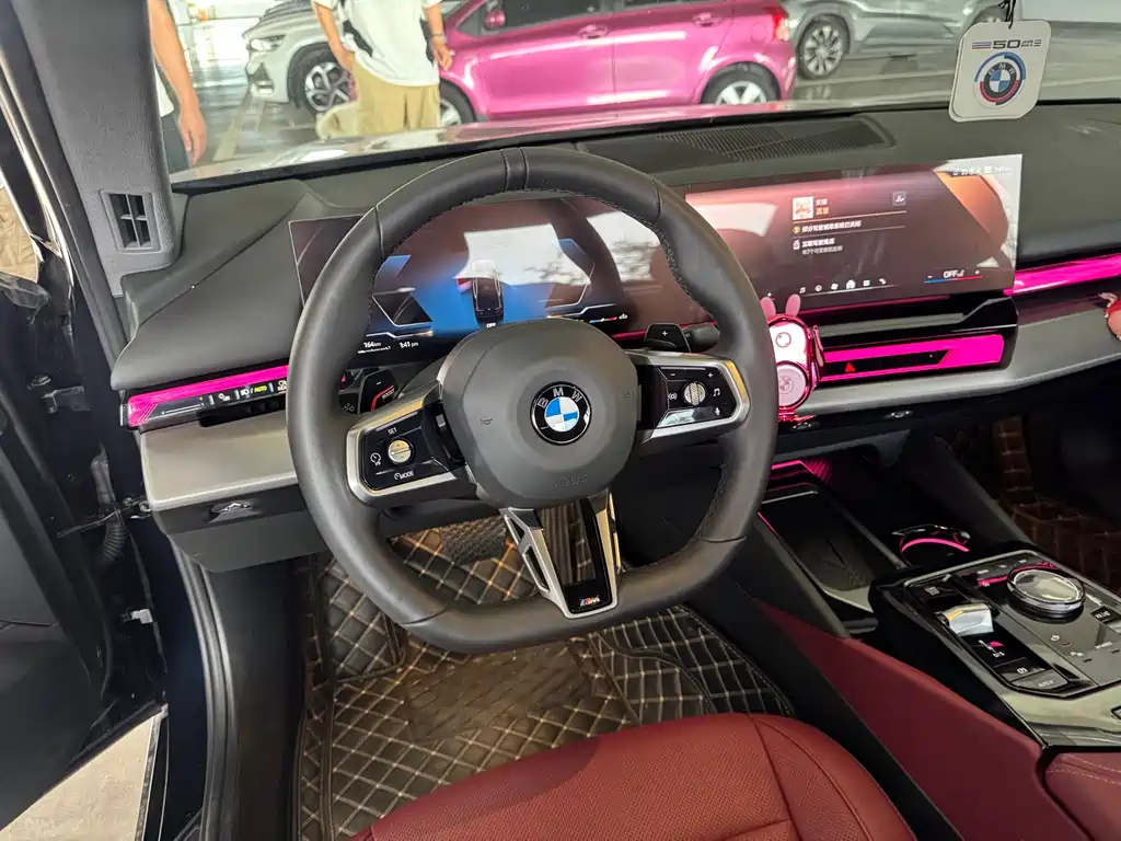 BMW 5 Series 2025