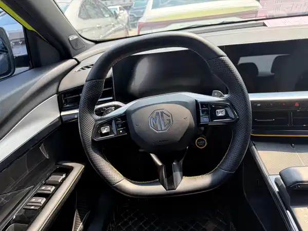 MG MG5 Scorpio 2022