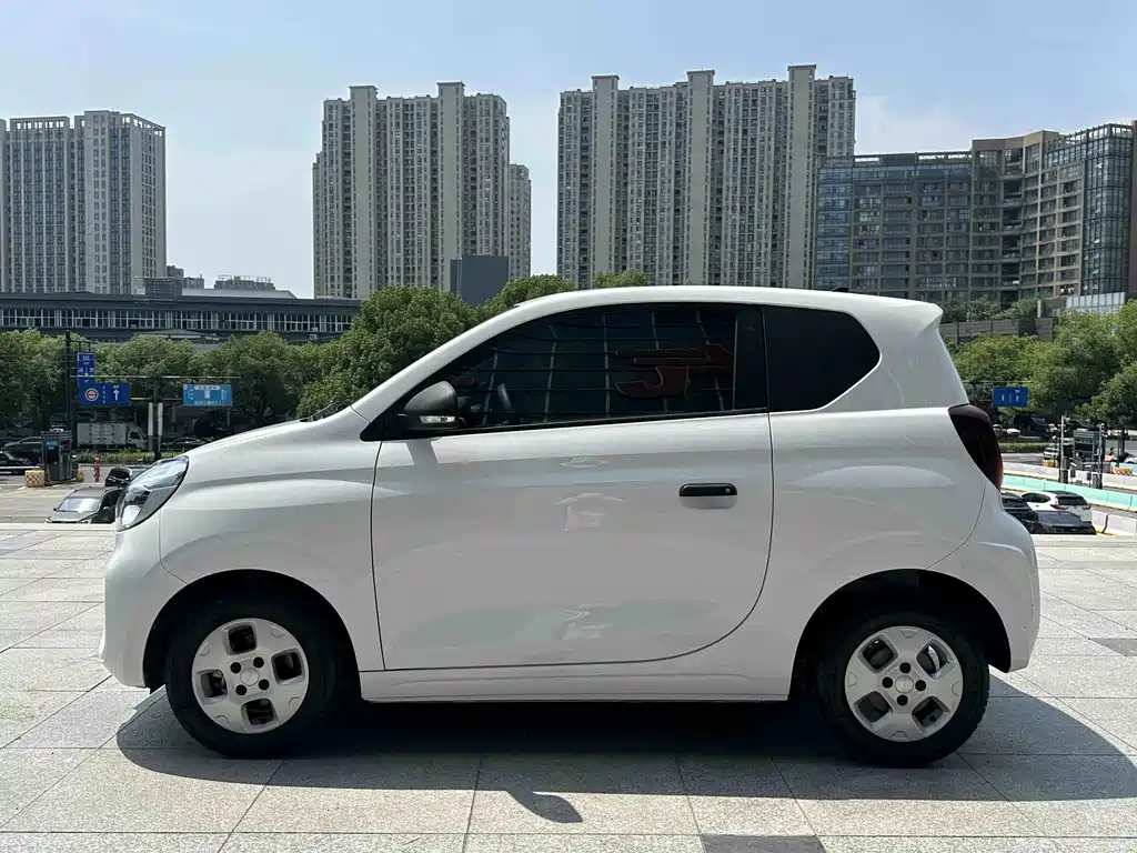Roewe Clever 2021