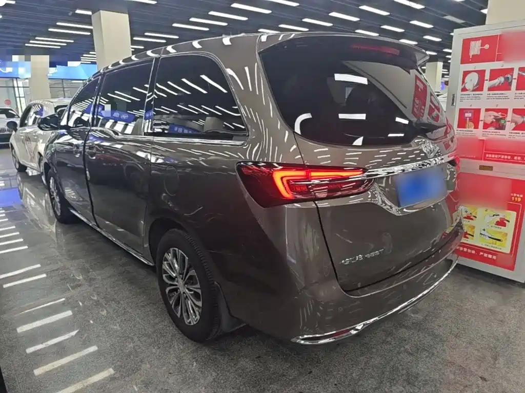 Buick GL8 2022