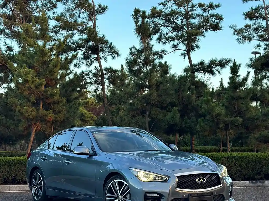 Infiniti Q50 2015 — фото 6